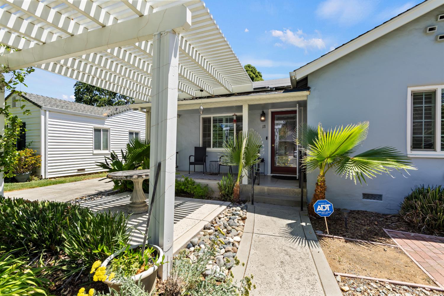 Jackson Street, Woodland, California image 4
