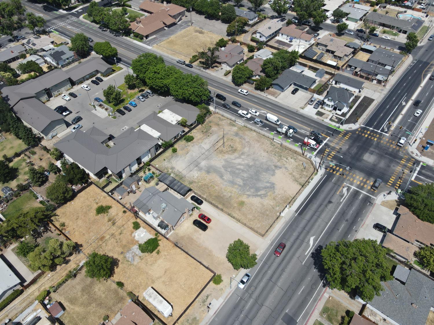 17 Tully Road, Modesto, California image 8
