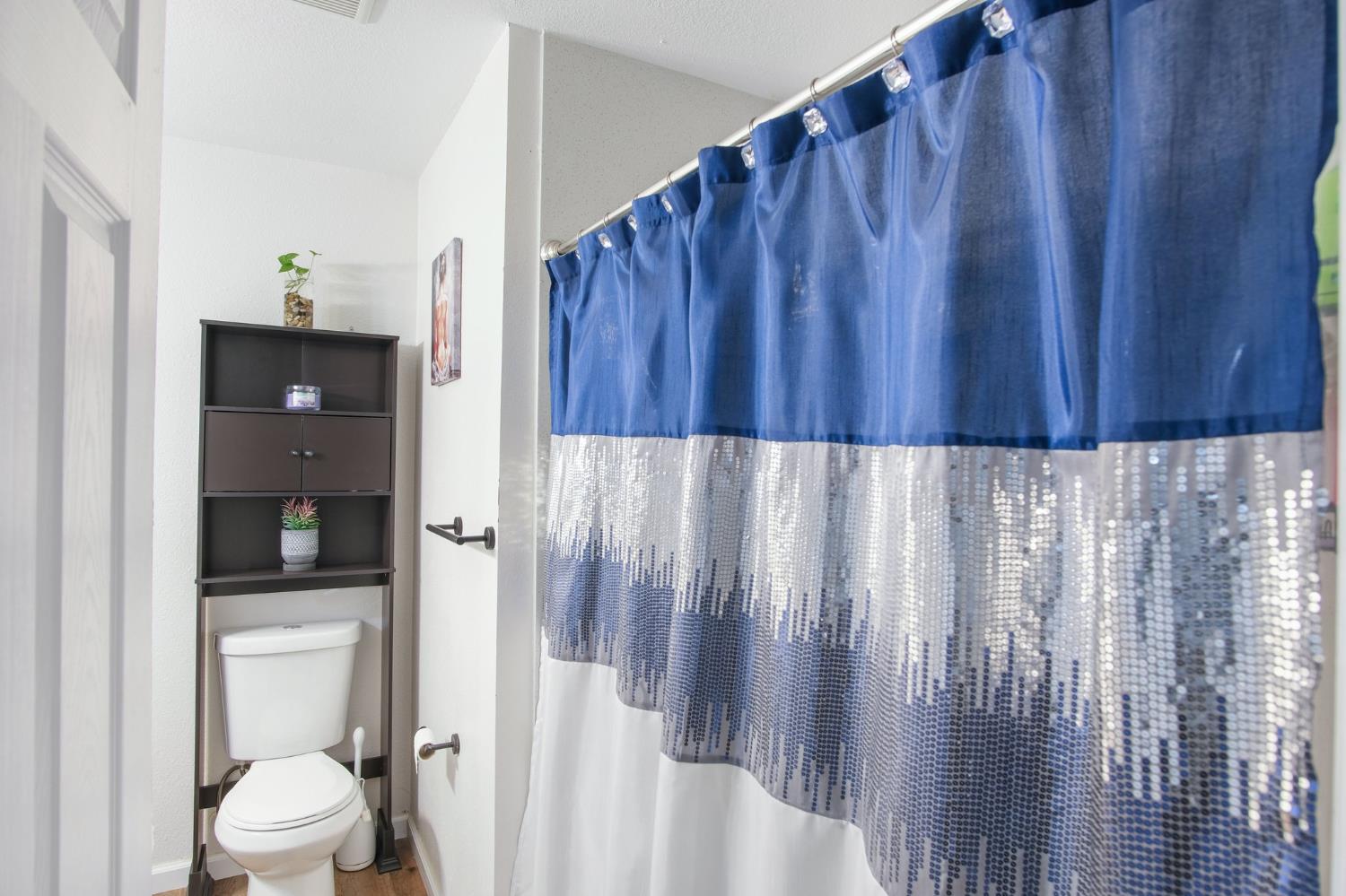 Detail Gallery Image 13 of 24 For 372 Terri Dr, Atwater,  CA 95301 - 3 Beds | 2 Baths