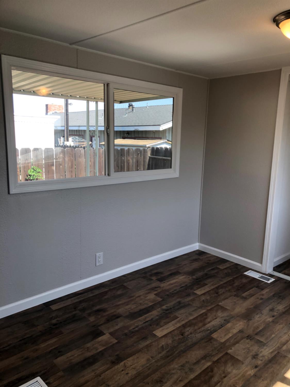 Detail Gallery Image 17 of 22 For 425 20th Century Blvd D3, Turlock,  CA 95380 - 1 Beds | 1 Baths
