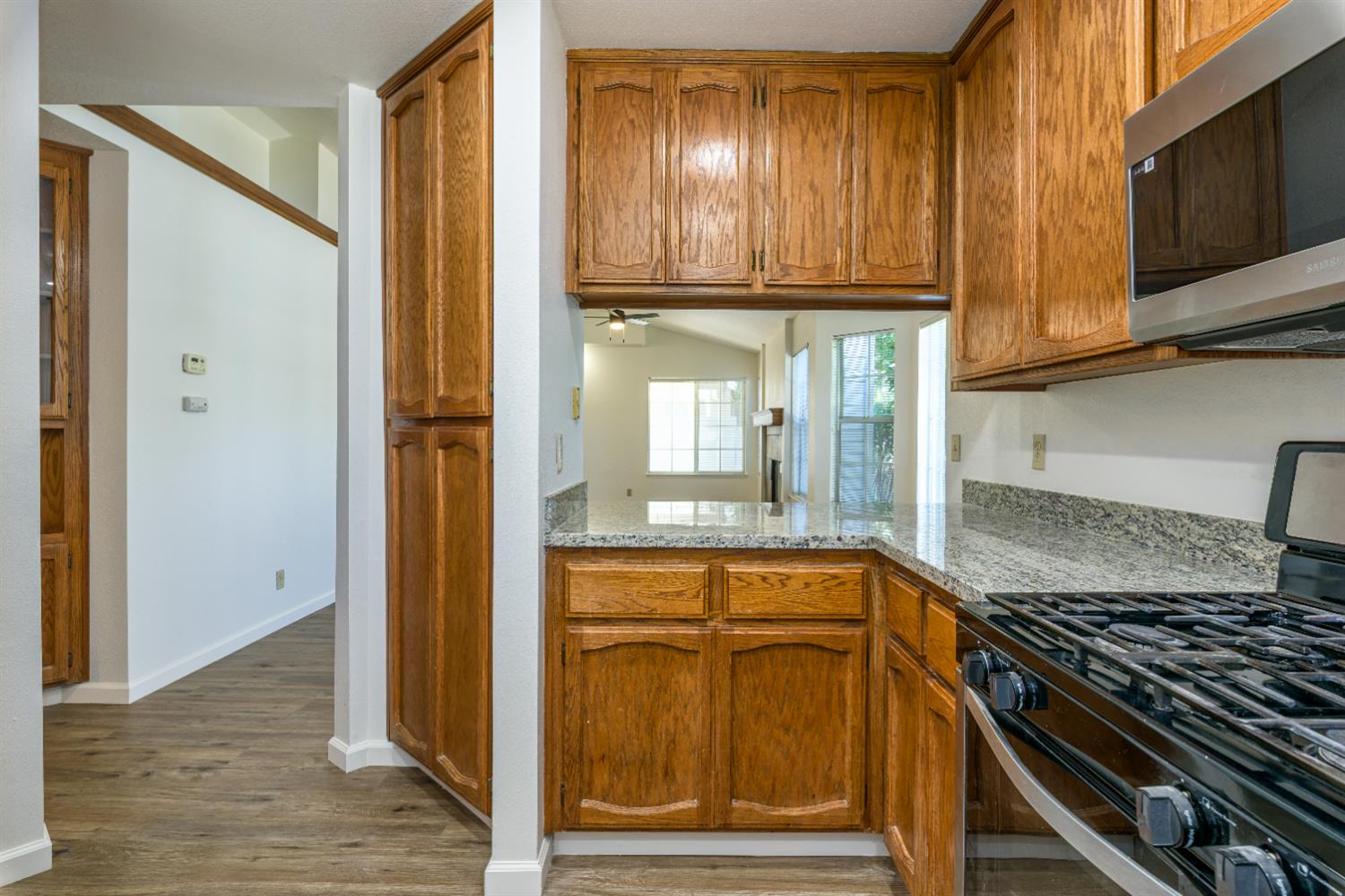 Crestwood Avenue, Manteca, California image 7