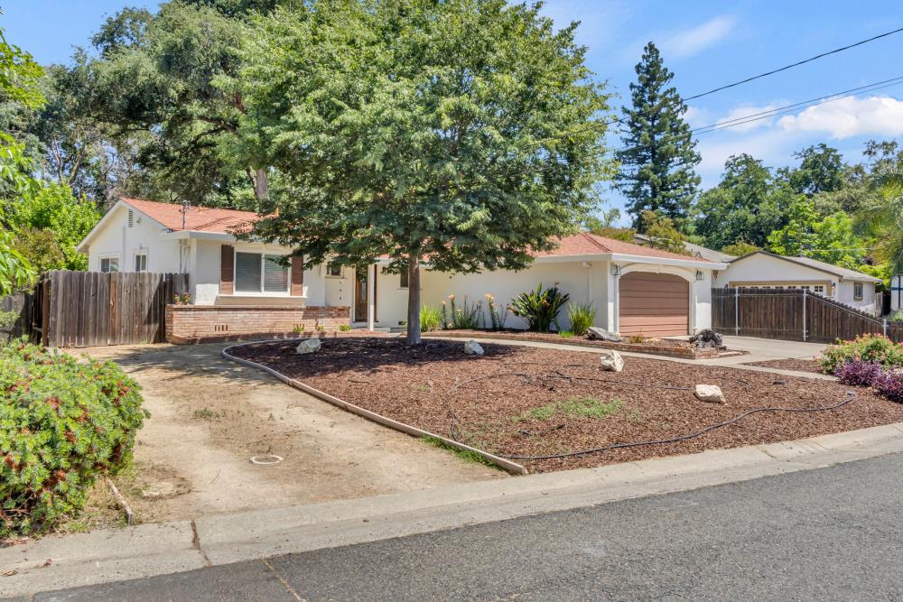 Lincoln Oaks Drive, Fair Oaks, California image 3