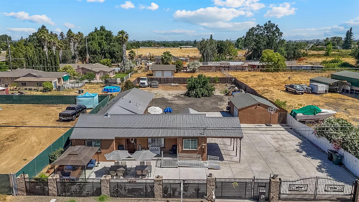 Santa Fe Avenue, Oakdale, California image 48