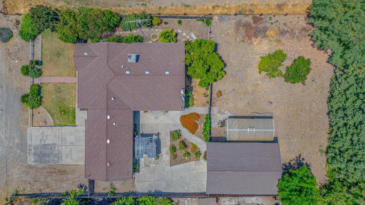 Brier Road, Turlock, California image 6