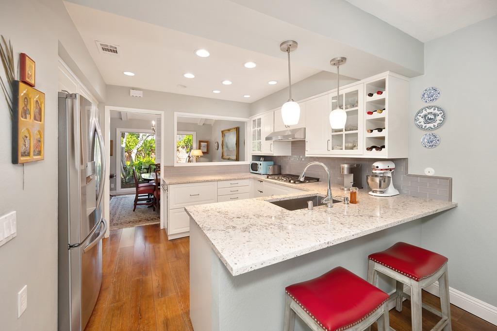 Bluff Lane, Fair Oaks, California image 6