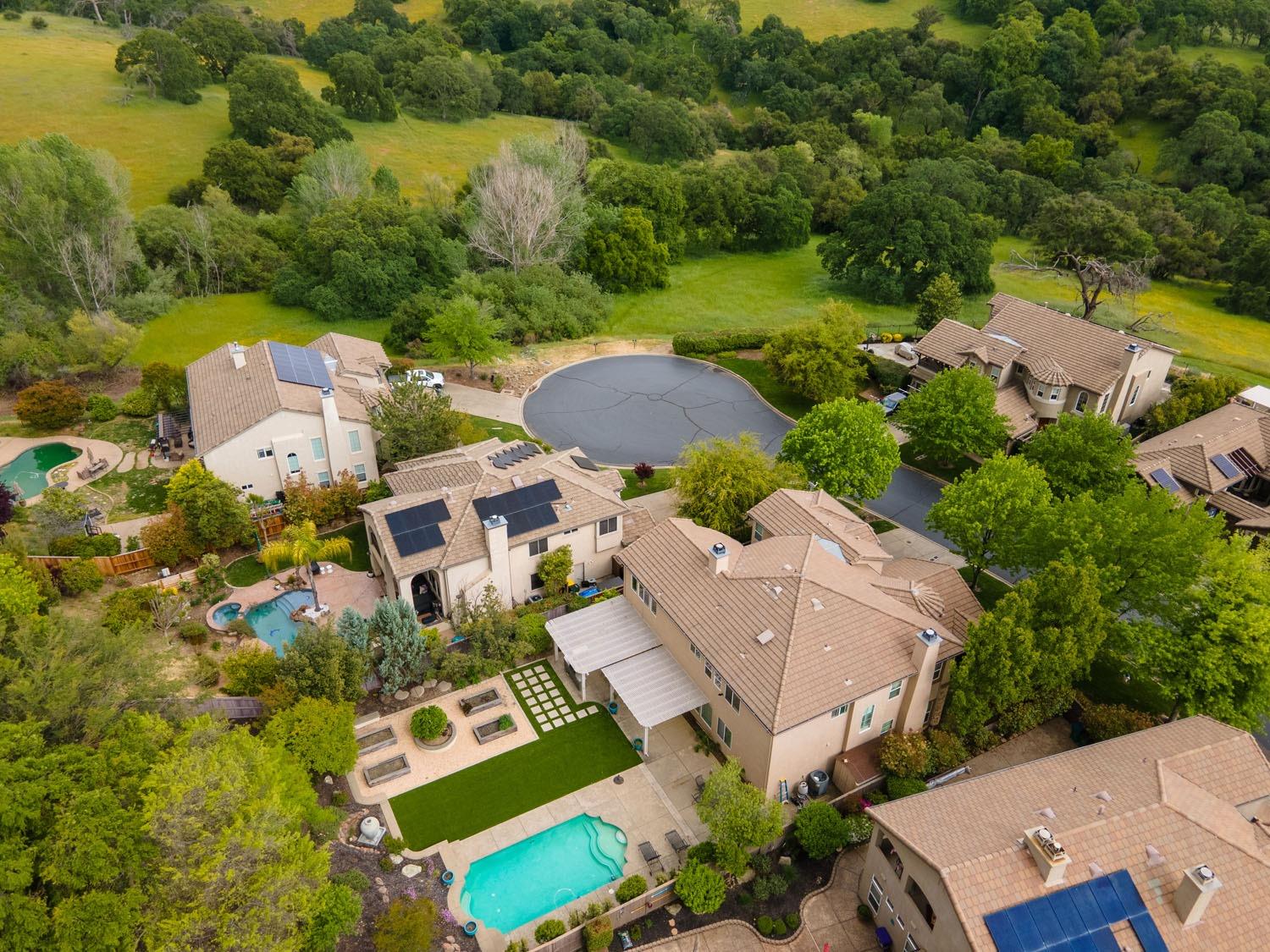 Aragon Court, El Dorado Hills, California image 2