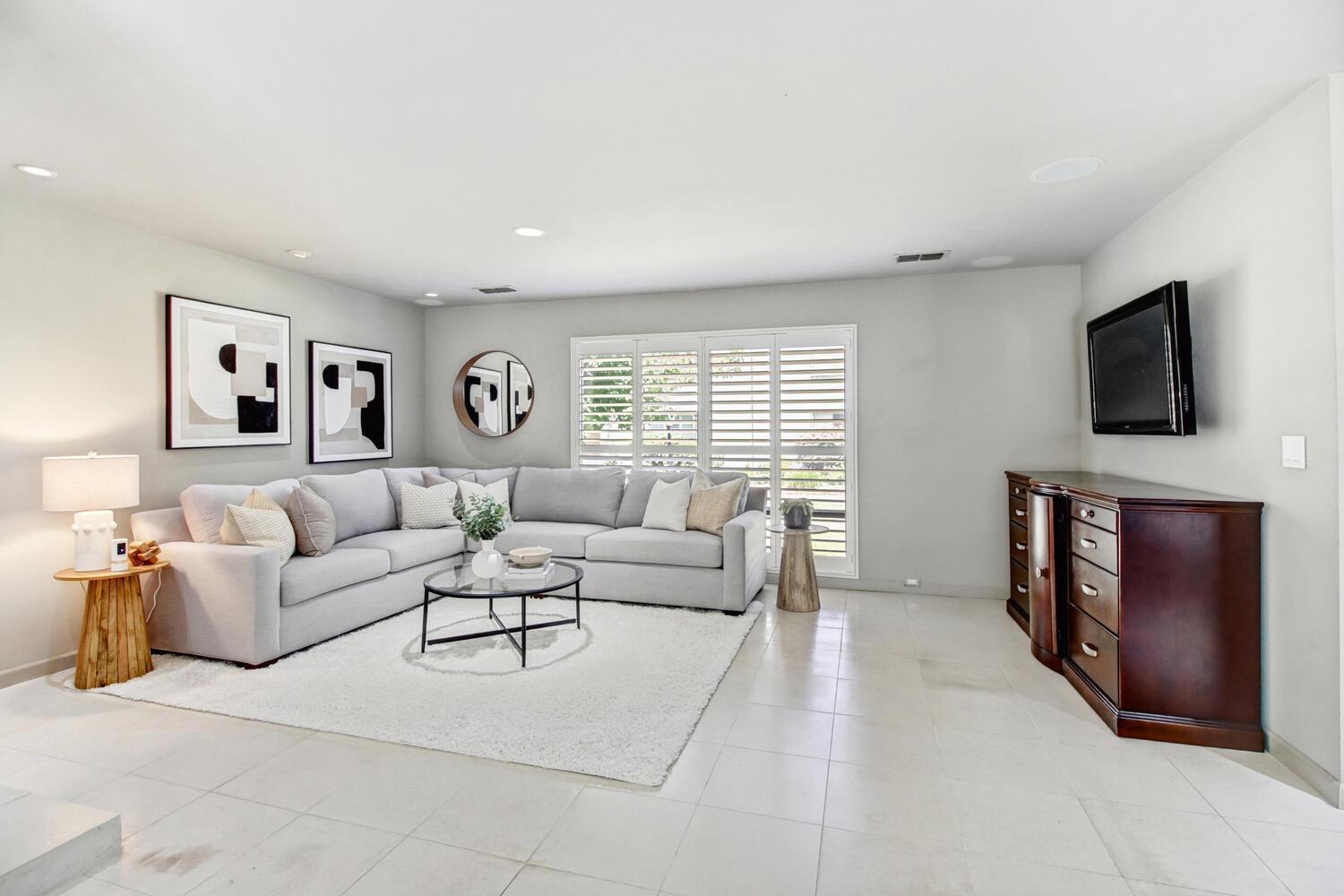 Dunbarton Circle, Sacramento, California image 6