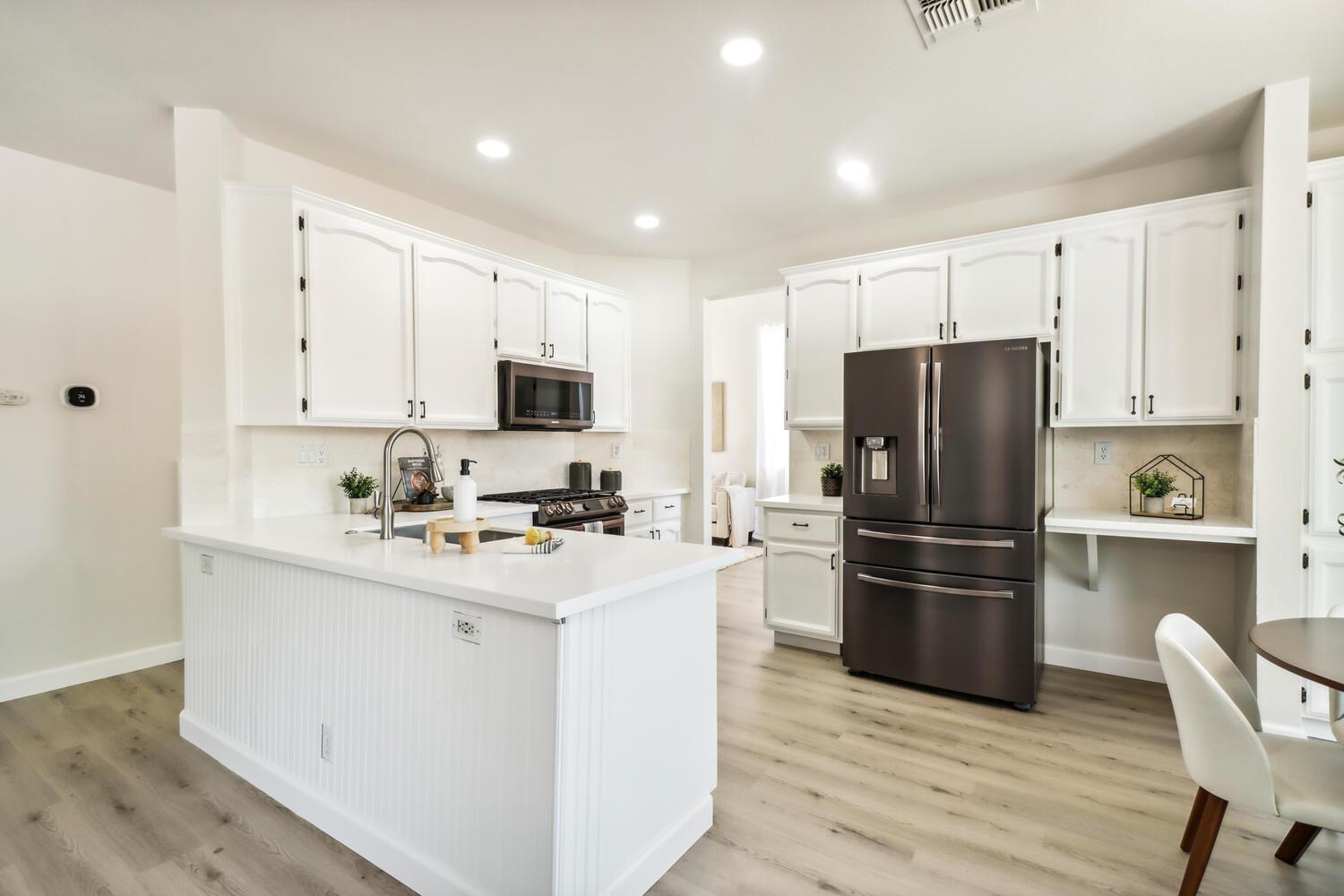 Whitstable Drive, Roseville, California image 19