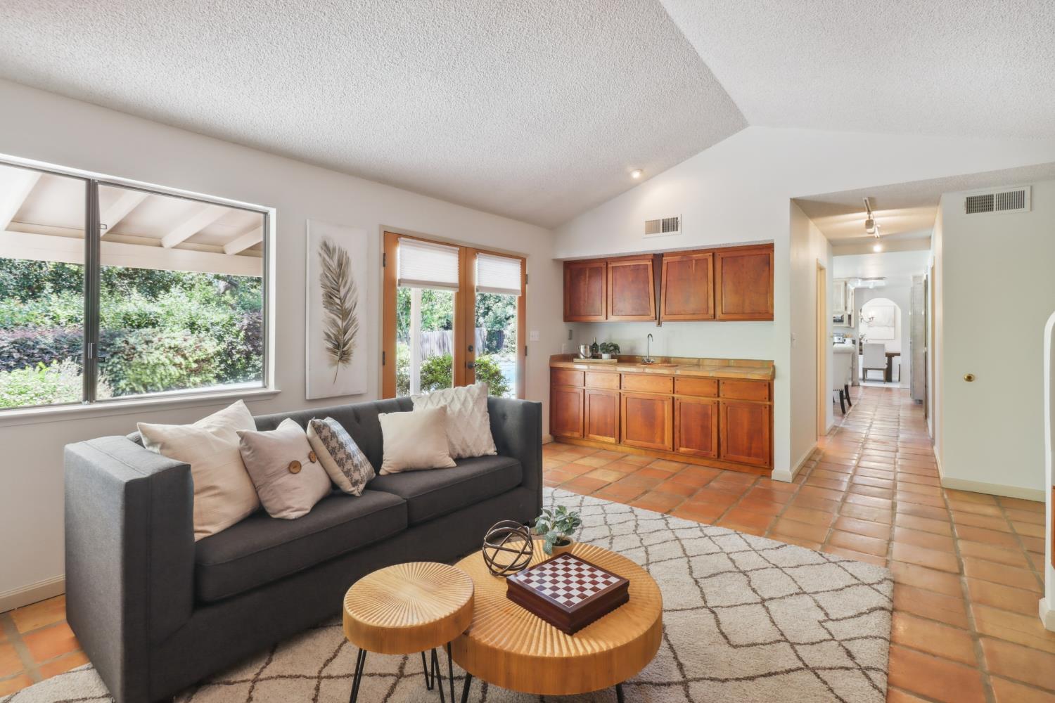 Gunner Way, Fair Oaks, California image 16