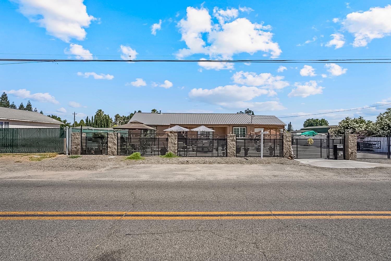 Santa Fe Avenue, Oakdale, California image 2