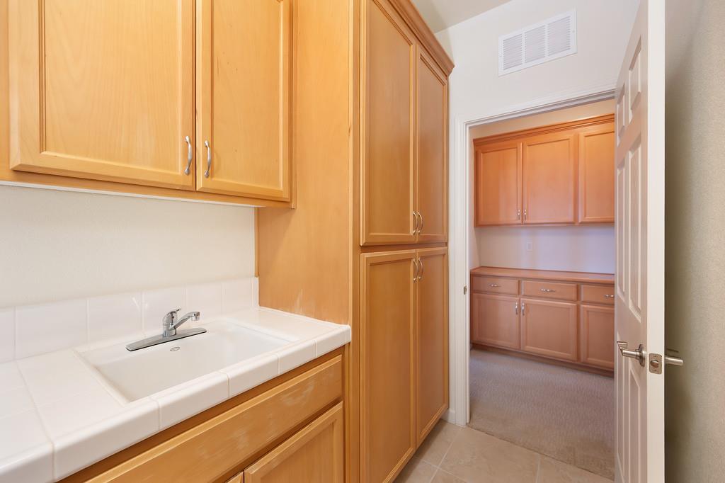 Alsace Court, Roseville, California image 43