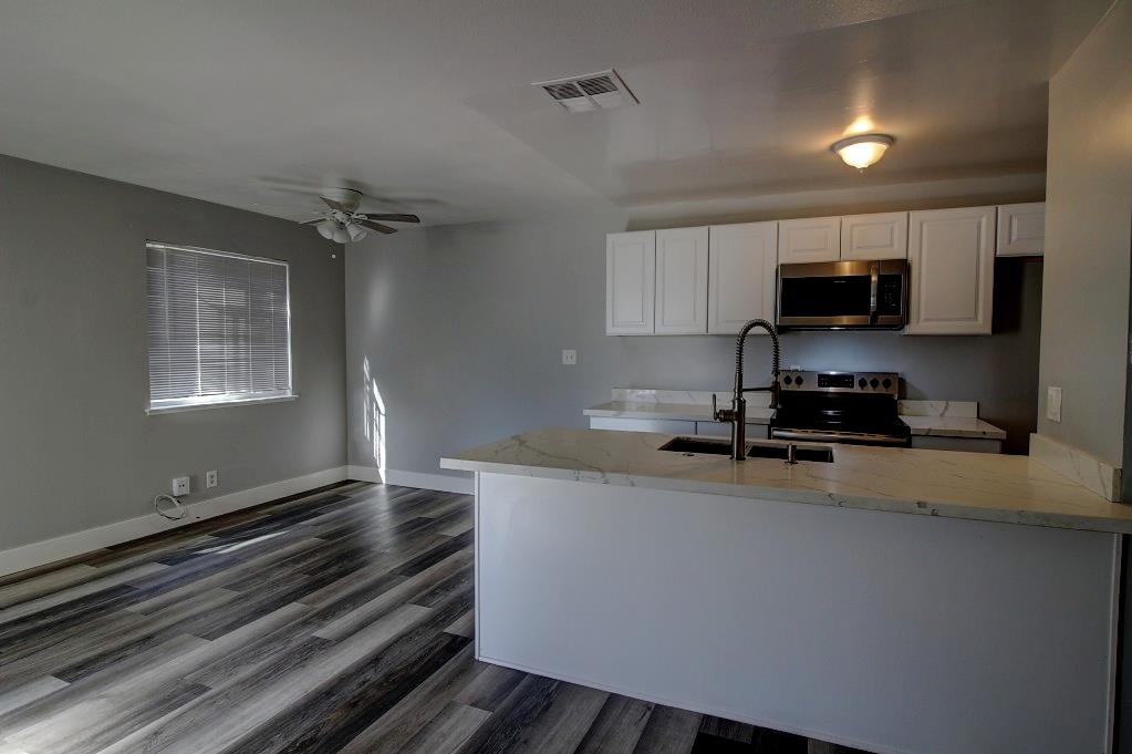 La Fresa Court #3, Sacramento, California image 16