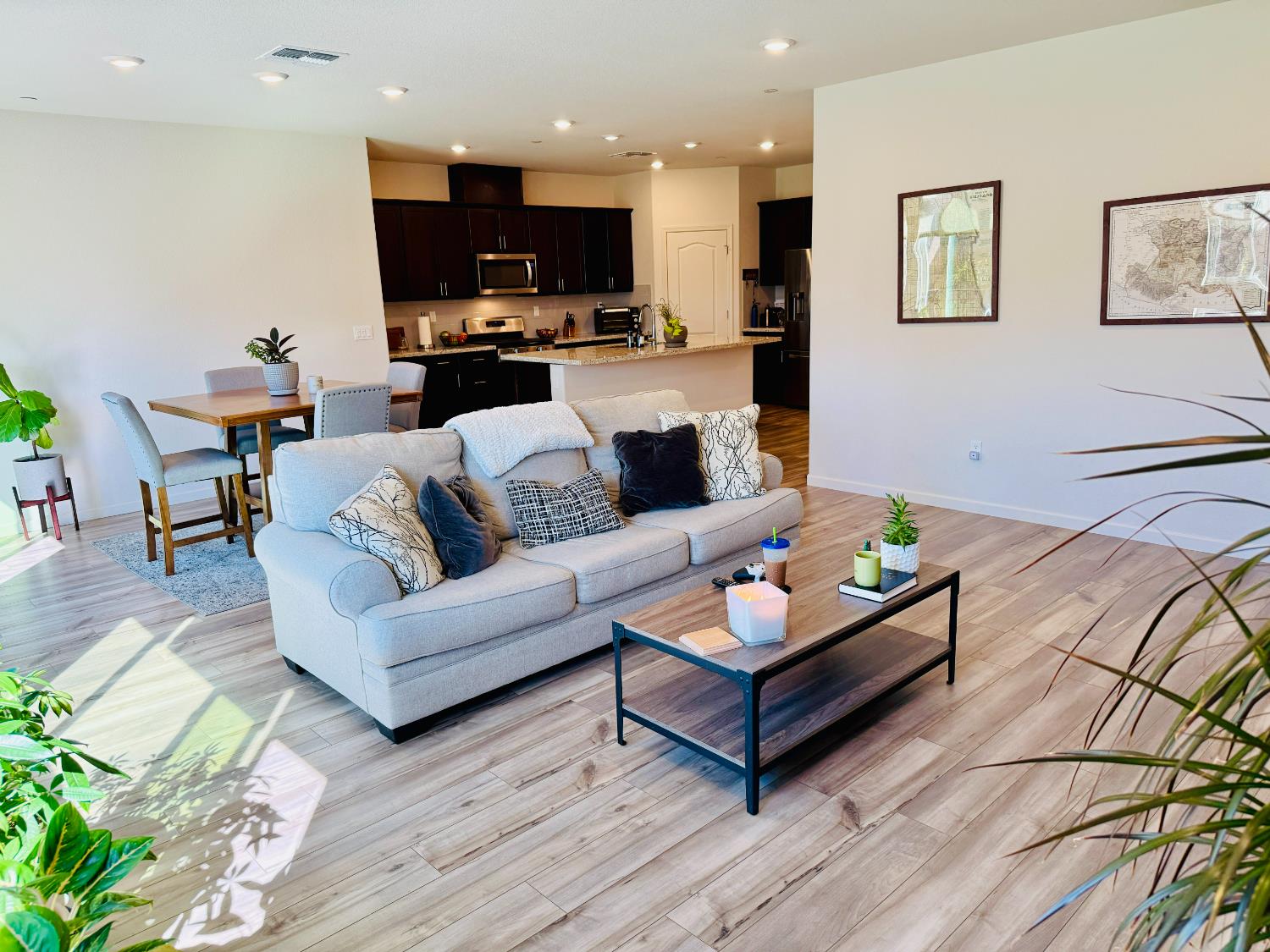 Berryessa Way, Olivehurst, California image 12