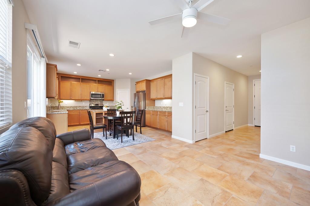 Chatterton Way, Sacramento, California image 5