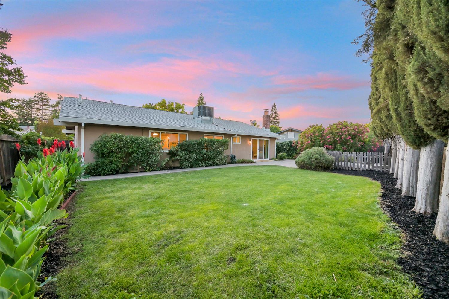 Shadow Oak Drive, Citrus Heights, California image 35