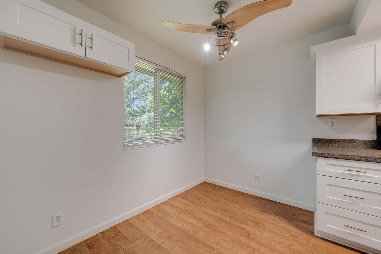 SW Northbank #48, Stockton, California image 9