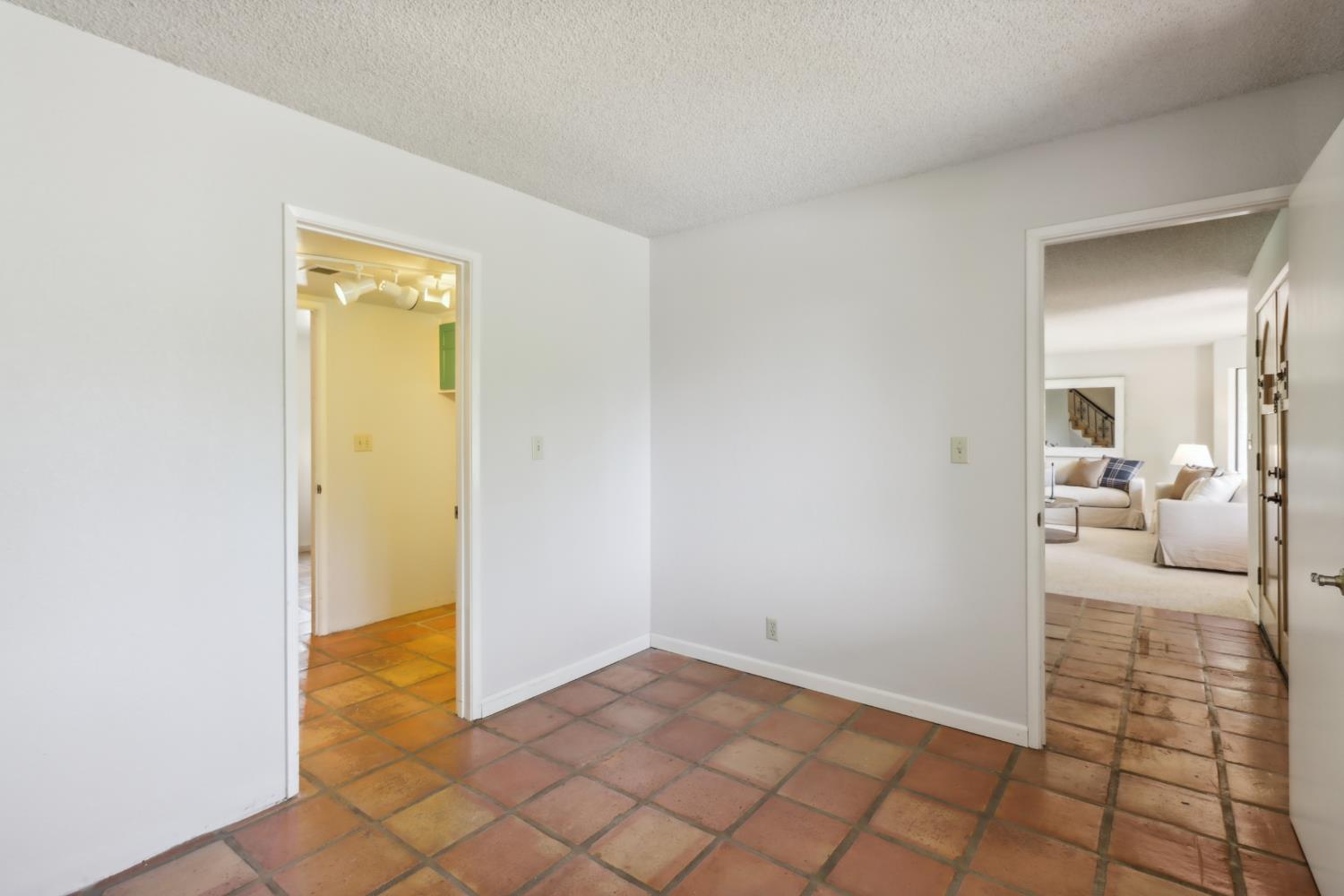 Gunner Way, Fair Oaks, California image 41