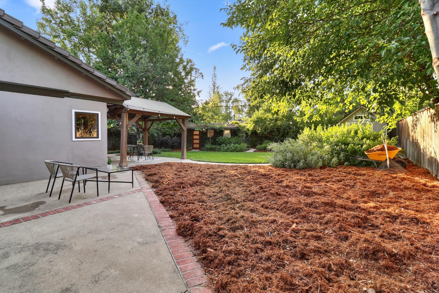 Esperanza Drive, Sacramento, California image 38