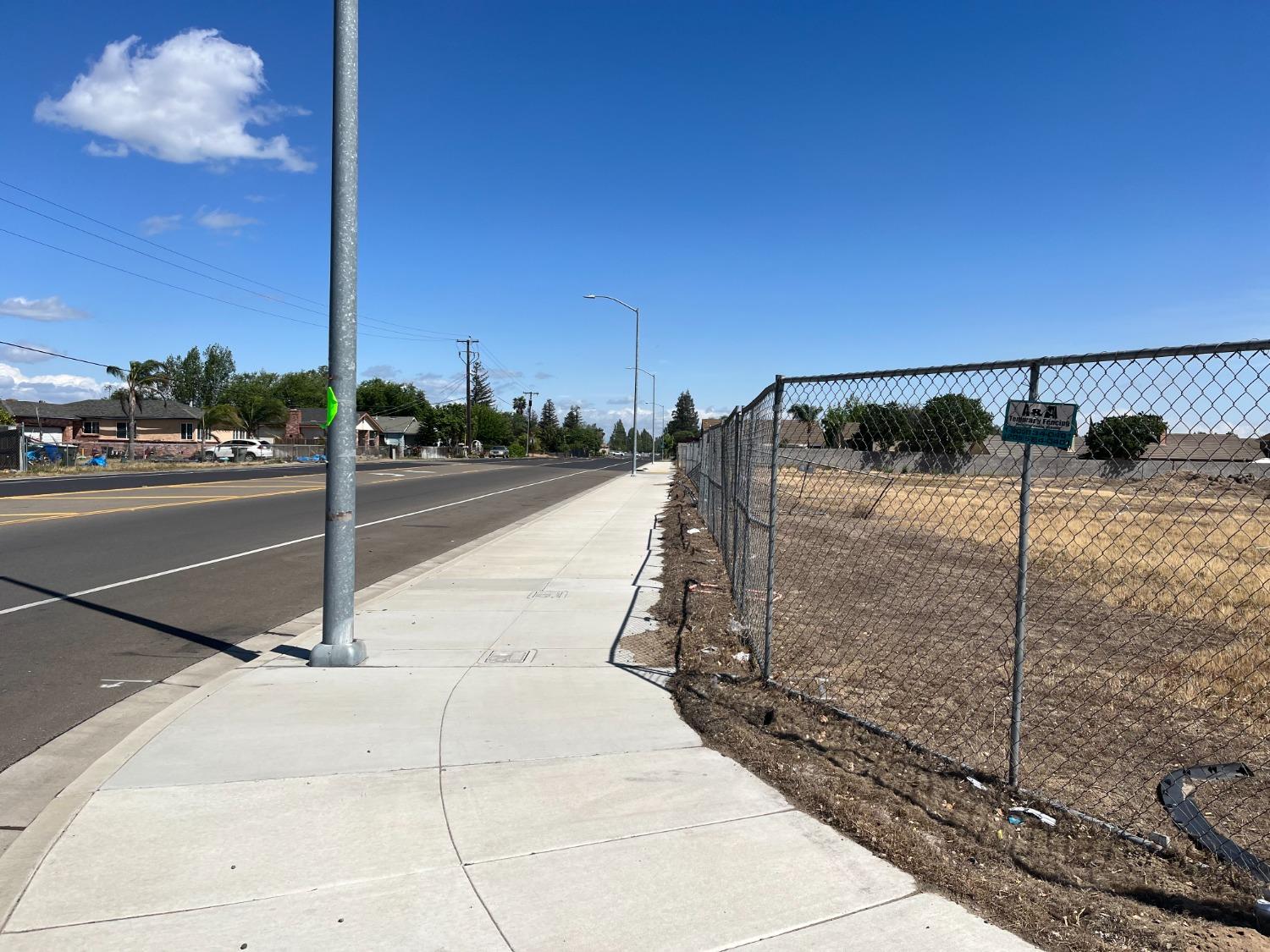 Wawona Street, Manteca, California image 11
