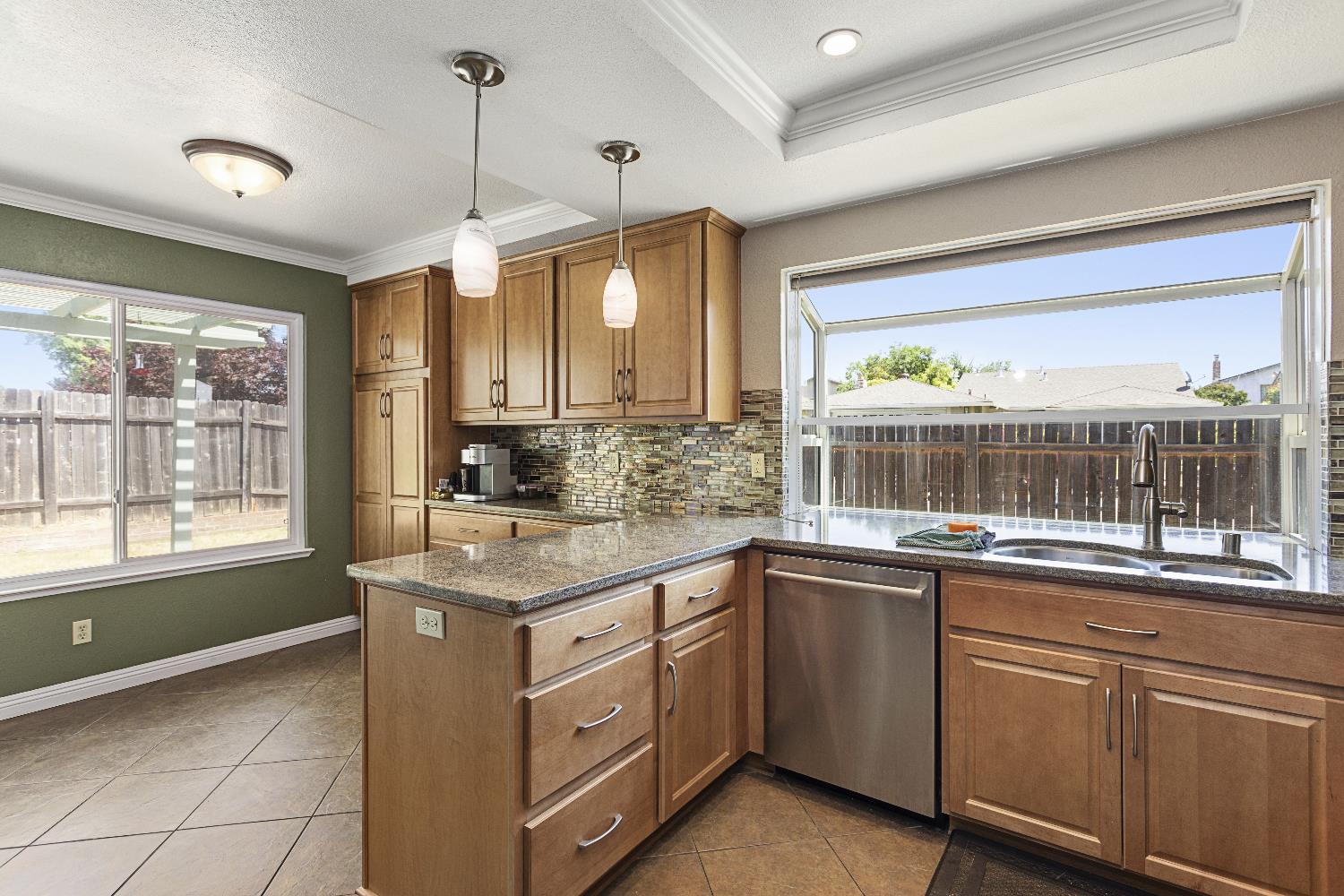 Corbin Way, Sacramento, California image 6