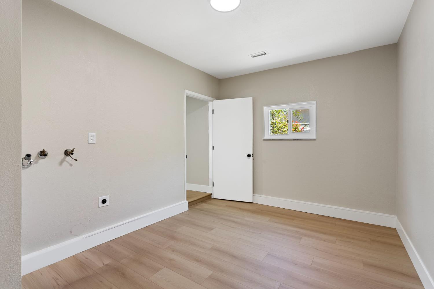 Rusch Drive, Citrus Heights, California image 18