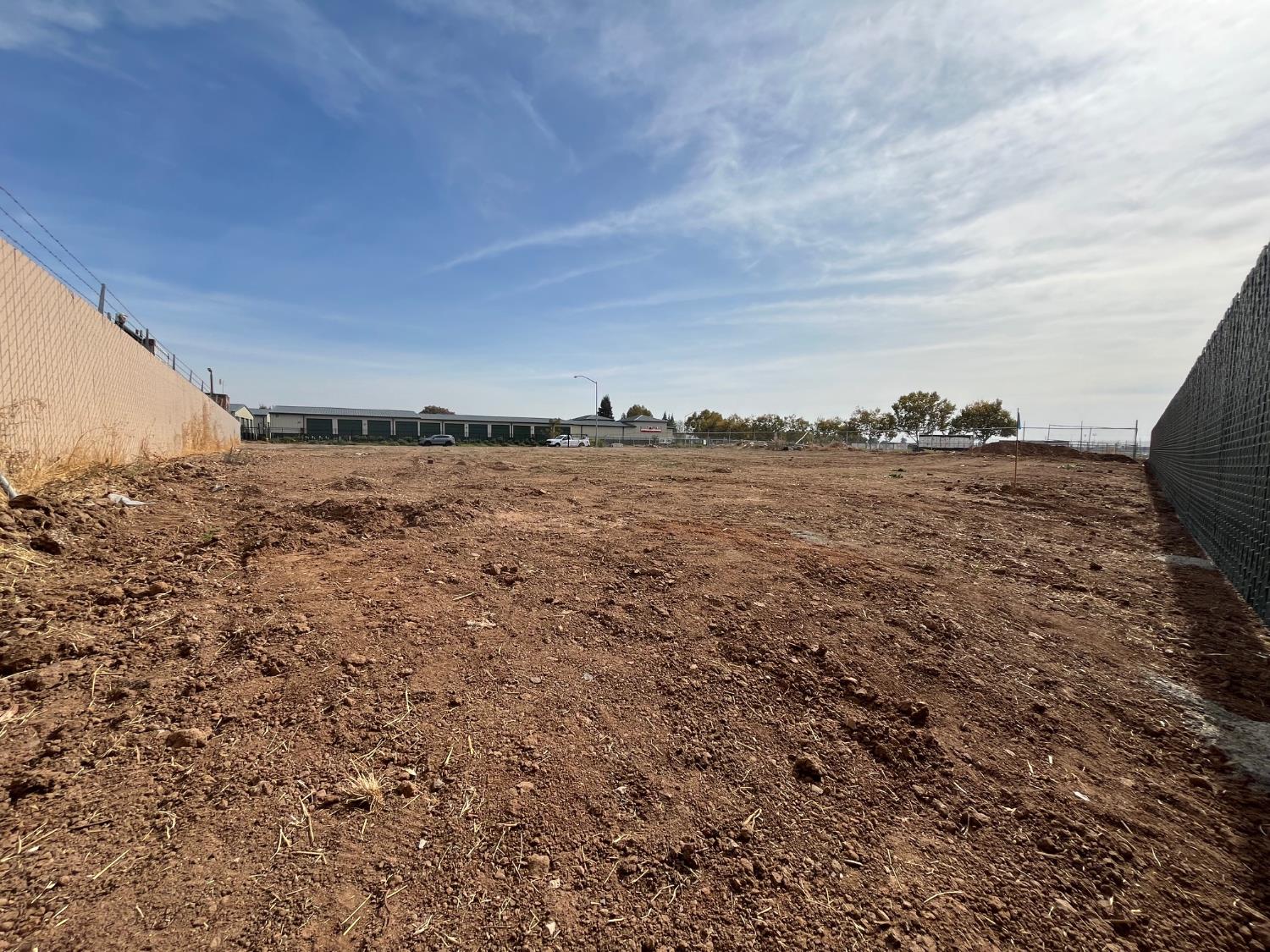 Ackley Court, Oakdale, California image 3