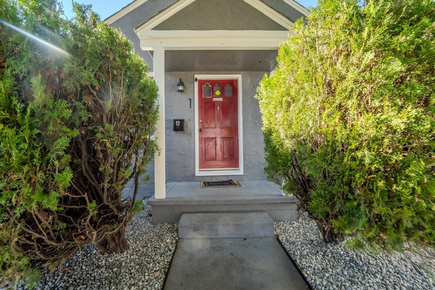 C And Oak Street, Marysville, California image 2