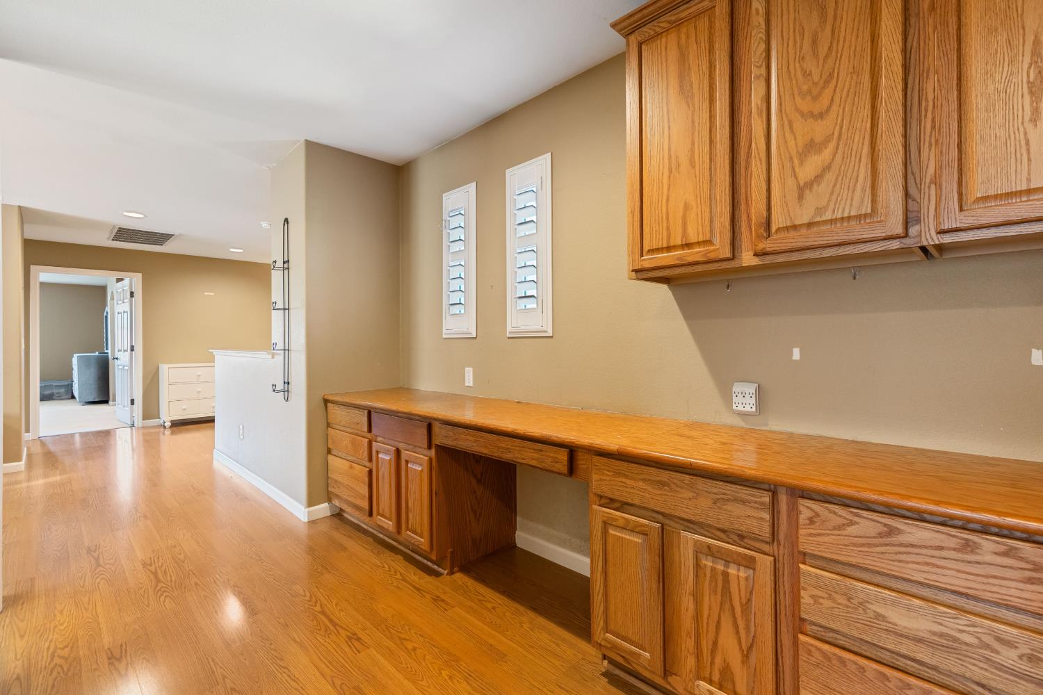 Southbridge Circle, Lincoln, California image 37