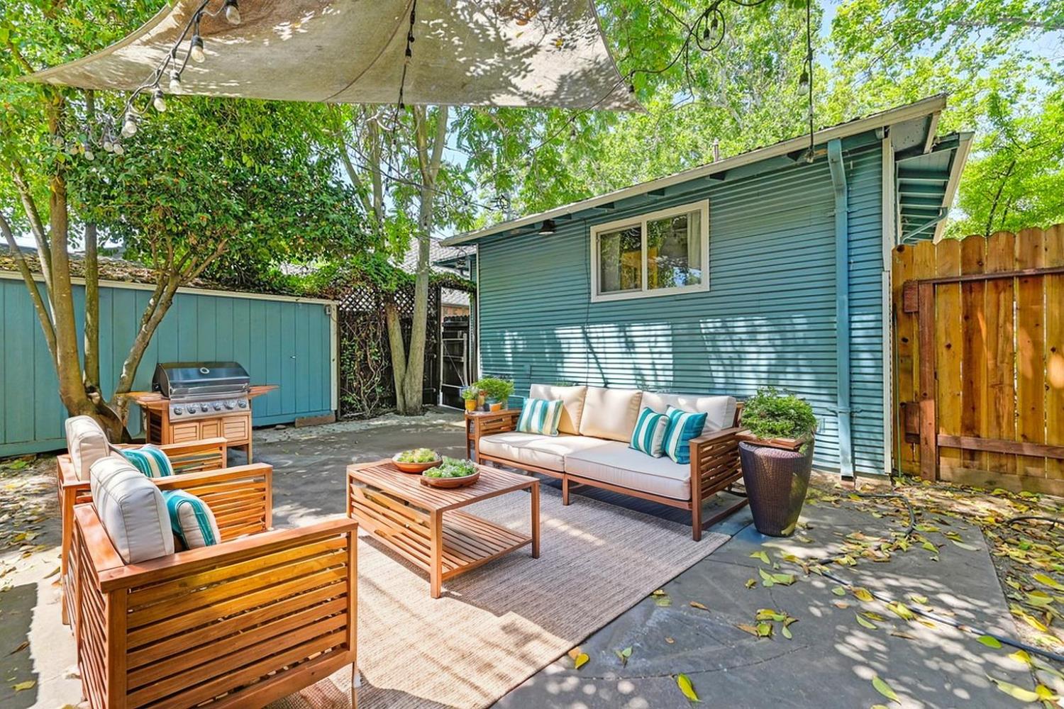 41st Street, Sacramento, California image 49