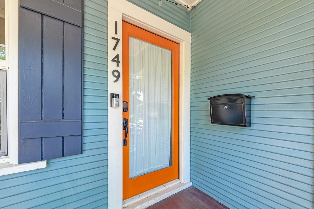 41st Street, Sacramento, California image 9