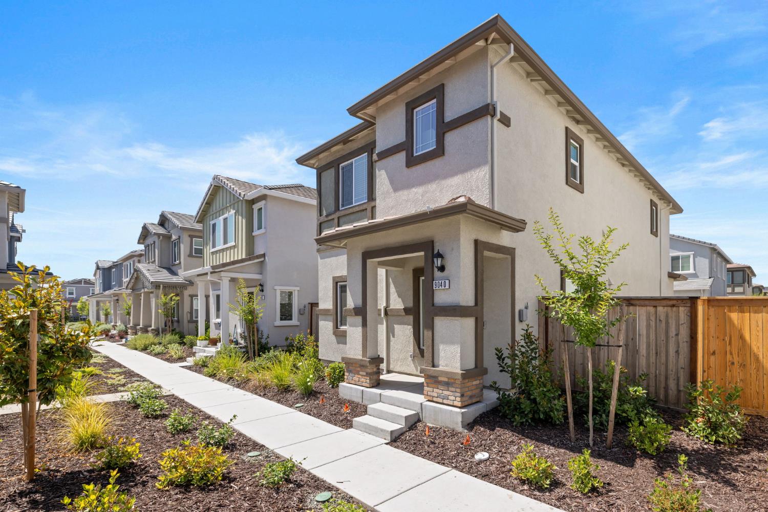 Sausalito Lane, Roseville, California image 2