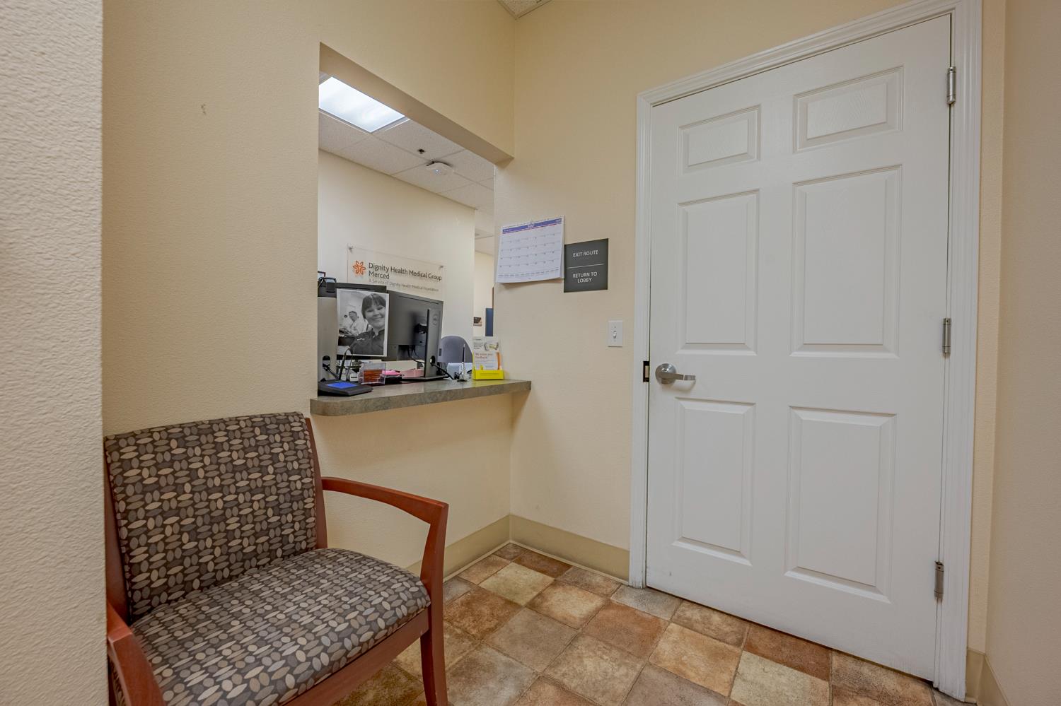 Detail Gallery Image 10 of 32 For 410 E Yosemite Ave #B,  Merced,  CA 95340 - – Beds | – Baths