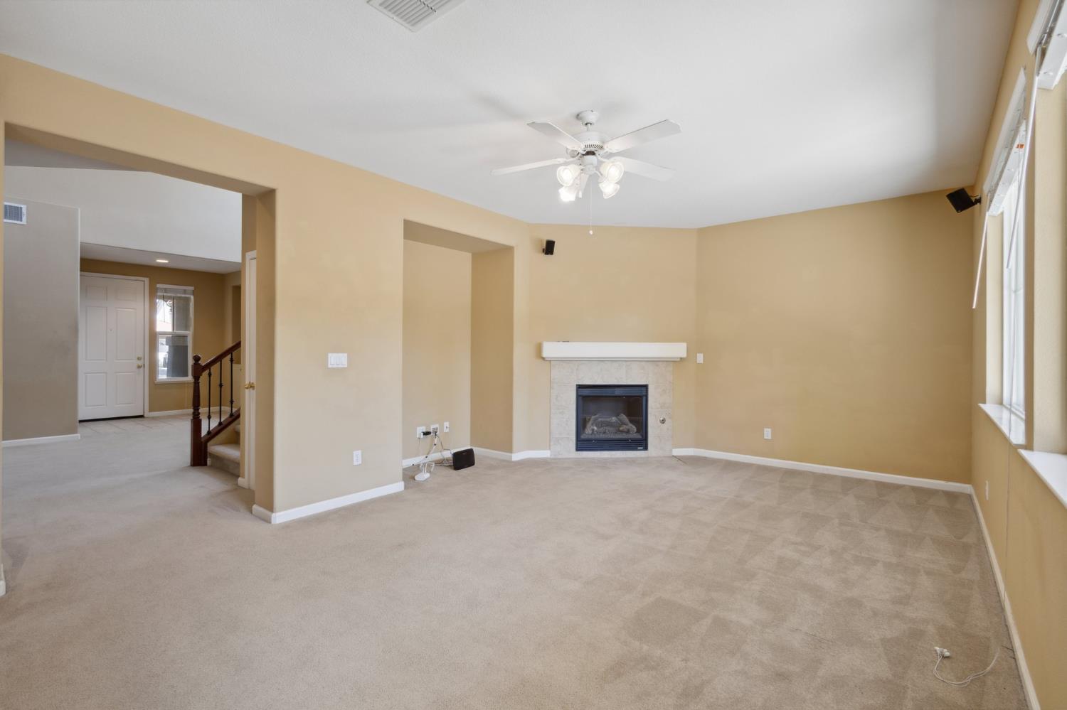 Sarazen Place, Patterson, California image 18