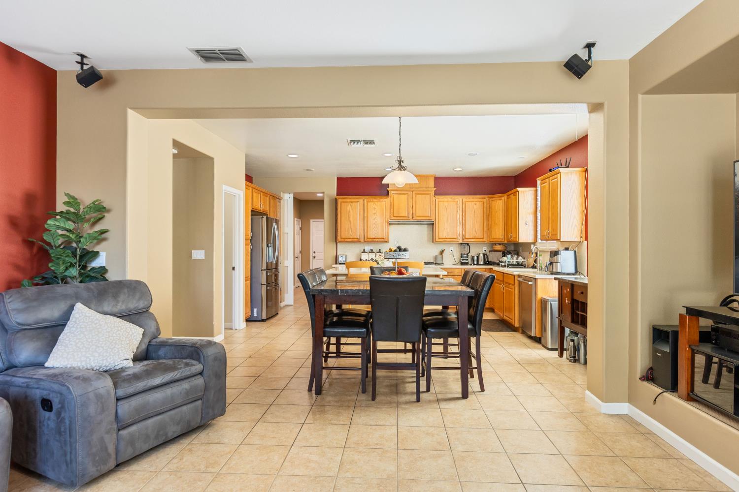 Southbridge Circle, Lincoln, California image 12