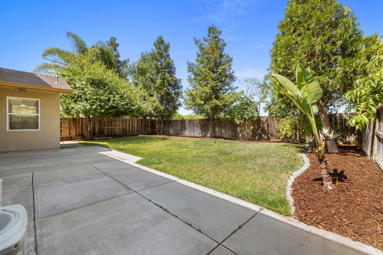 Holbrook Drive, Riverbank, California image 44