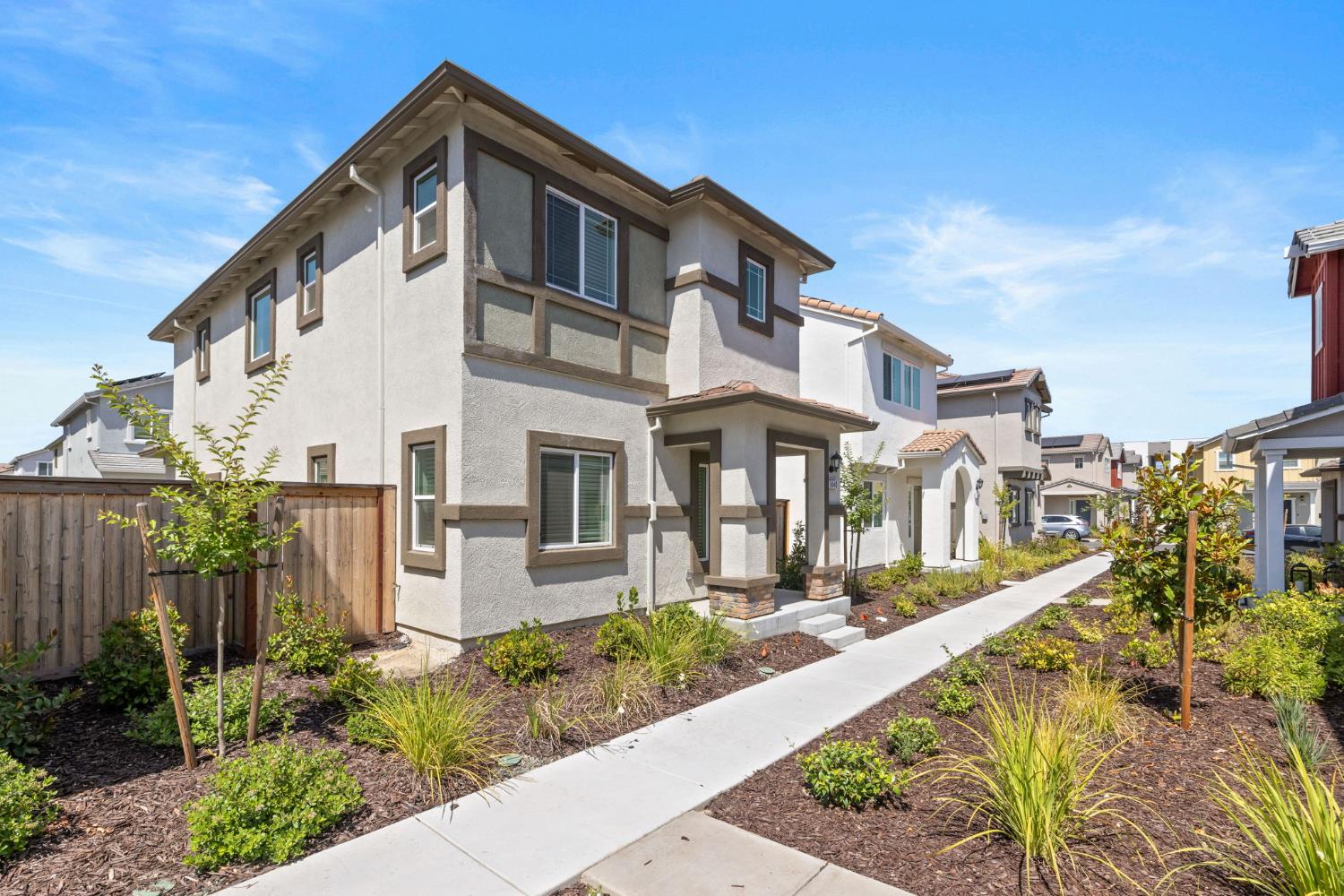 Sausalito Lane, Roseville, California image 3