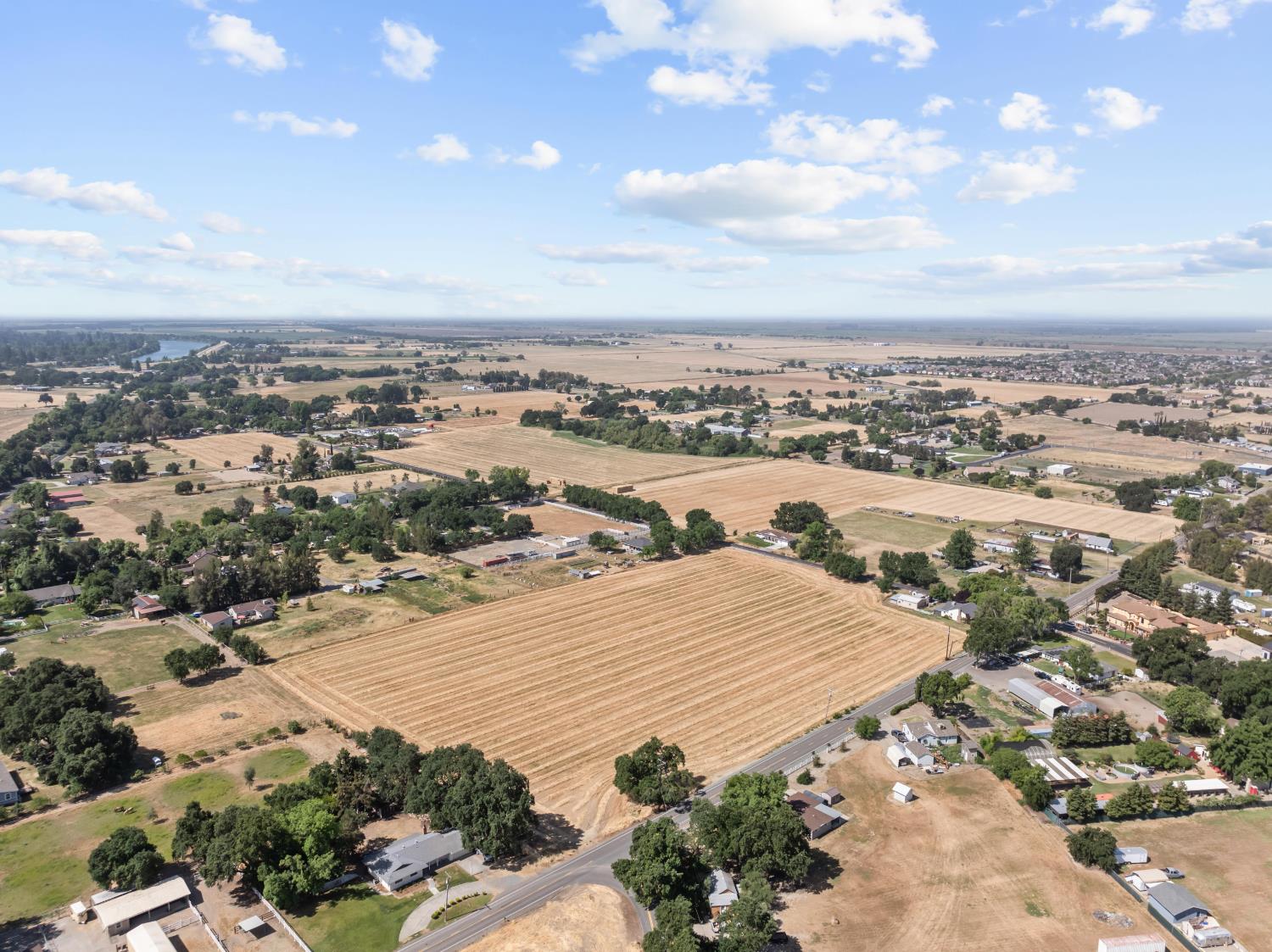 Davis Road, West Sacramento, California image 42