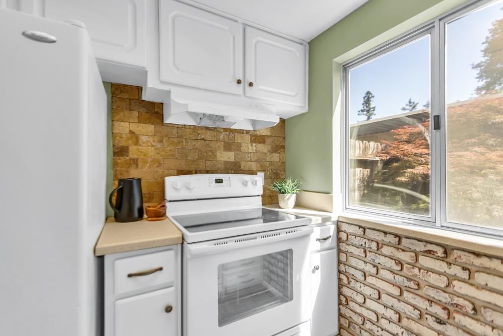 Donegal Drive, Citrus Heights, California image 12