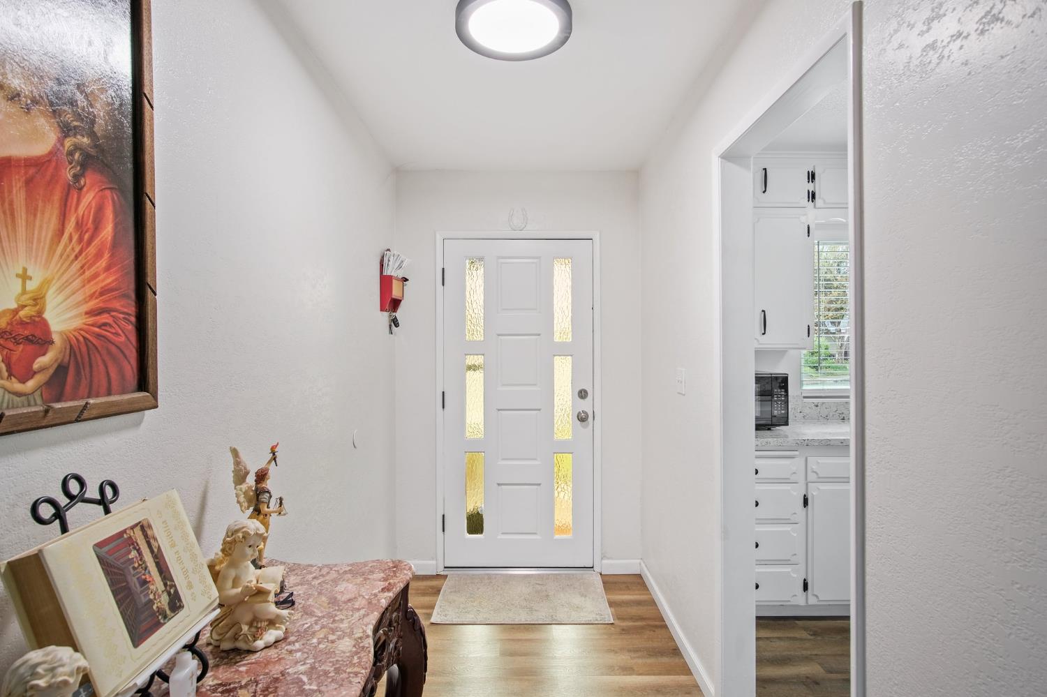 Detail Gallery Image 5 of 24 For 372 Terri Dr, Atwater,  CA 95301 - 3 Beds | 2 Baths