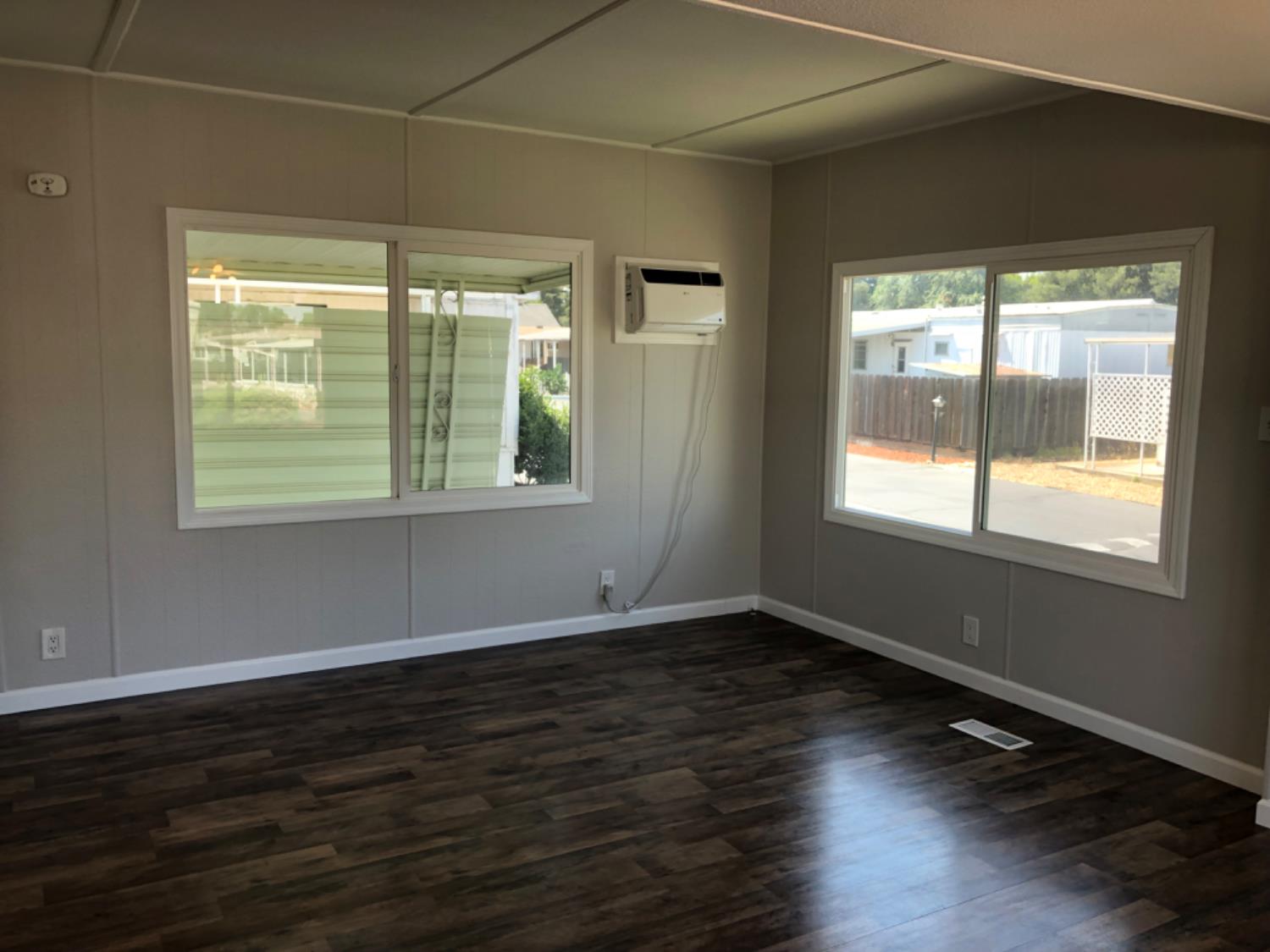Detail Gallery Image 8 of 22 For 425 20th Century Blvd D3, Turlock,  CA 95380 - 1 Beds | 1 Baths