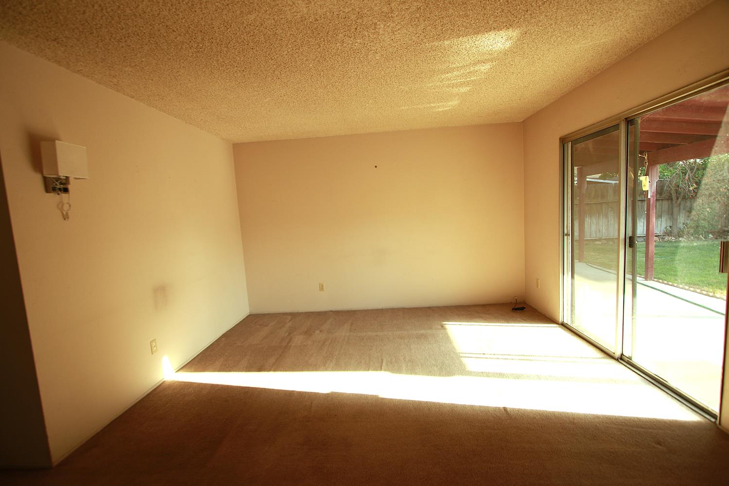 Blue Daisy Way, Modesto, California image 14