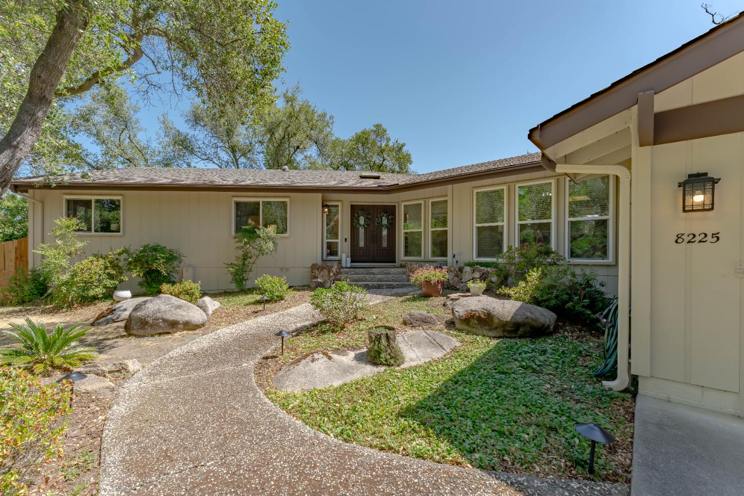 Oak Knoll Drive, Granite Bay, California image 2