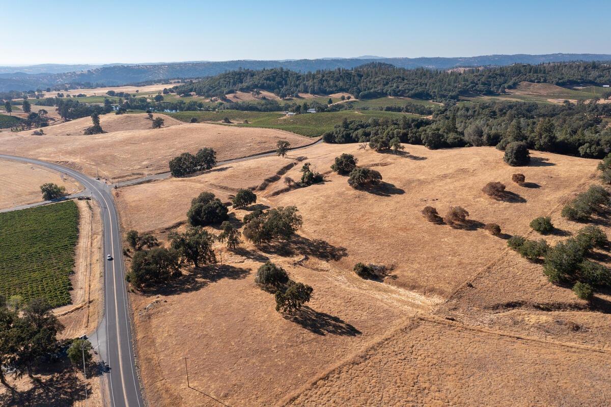 E Shenandoah Road, Plymouth, California image 27