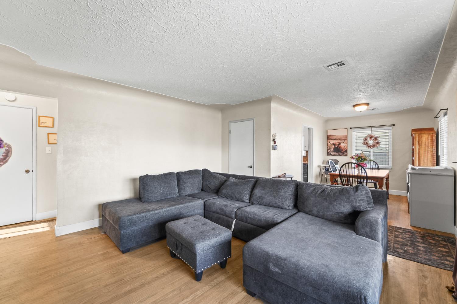 Dot Way, Manteca, California image 9