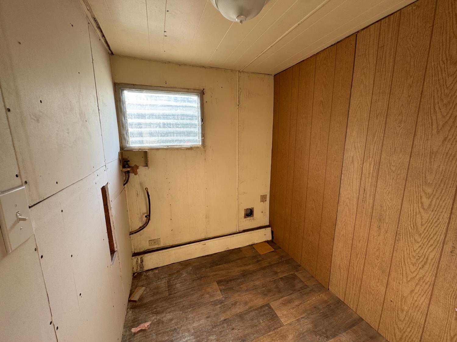Detail Gallery Image 5 of 7 For 1450 Lake Ave 6, Colusa,  CA 95932 - 1 Beds | 1 Baths