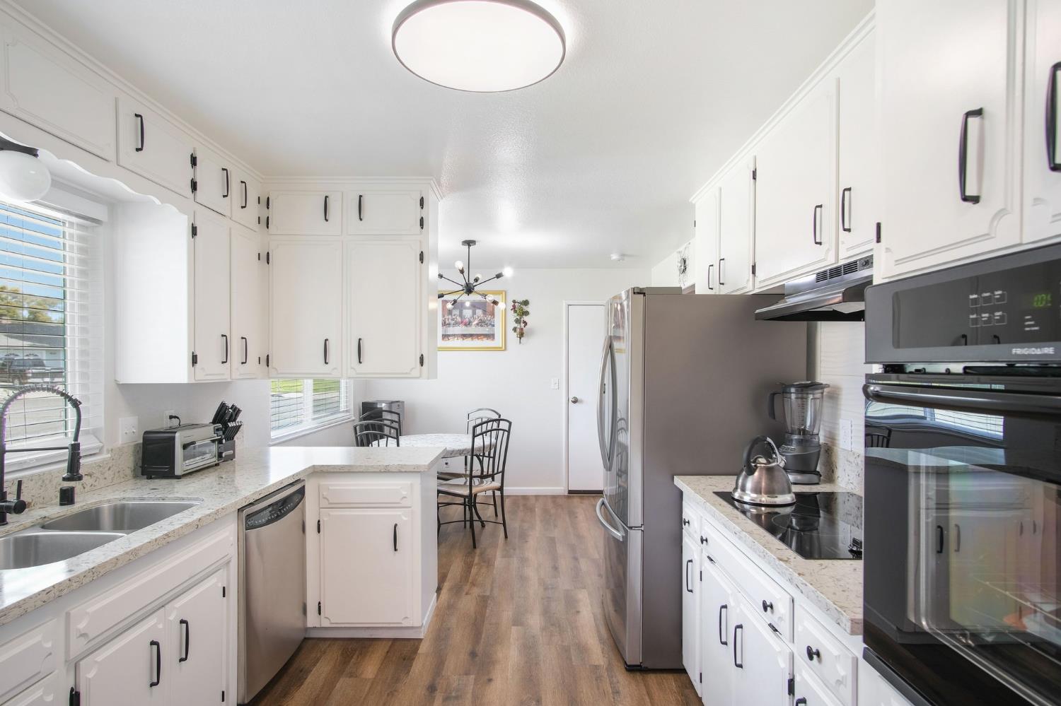 Detail Gallery Image 15 of 24 For 372 Terri Dr, Atwater,  CA 95301 - 3 Beds | 2 Baths