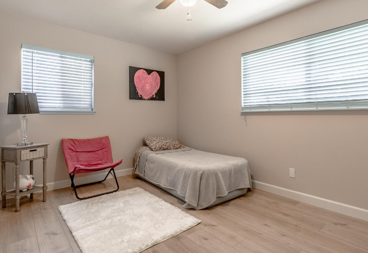 Laurel Avenue, Olivehurst, California image 26