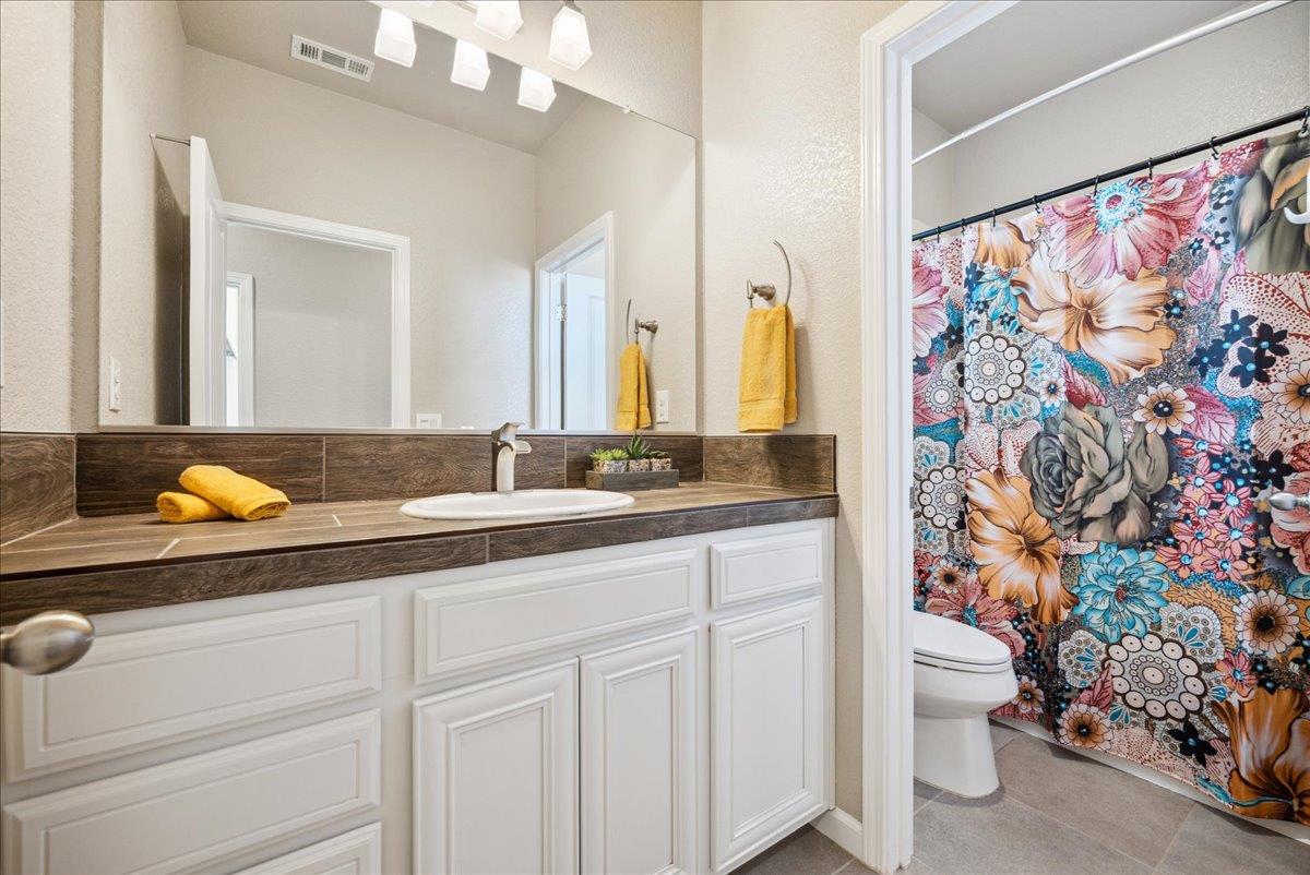 Fenway Cir, Rocklin, California image 30