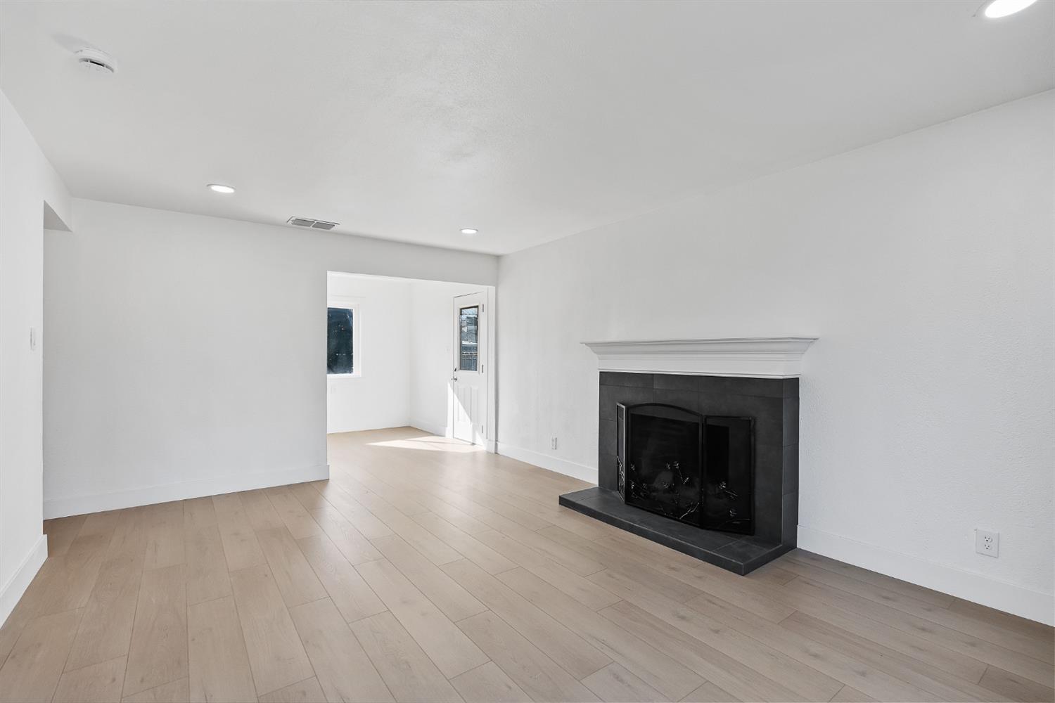 Chase Drive, Rancho Cordova, California image 5