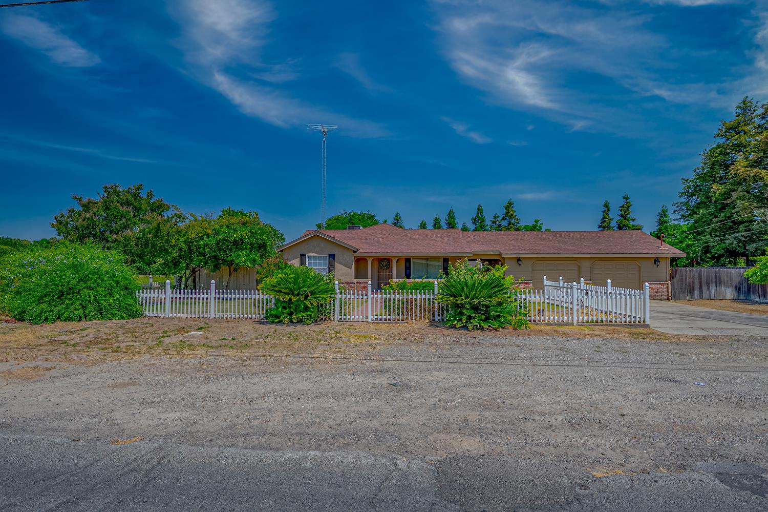 Brier Road, Turlock, California image 2